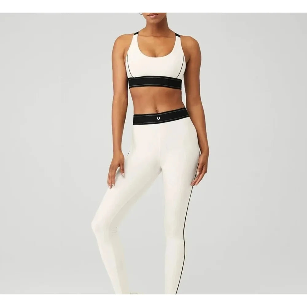 Conjunto Deportivo de 2 Piezas – Top Deportivo + Leggings de Talle Medio (Estilo Casual)